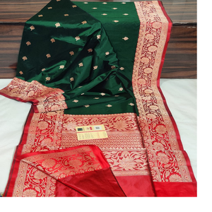 Hecho a medida en telas clásicas de seda de brocado de color negro y saris ideales para diseñadores de moda y tiendas de moda para reventa - Product Image 2