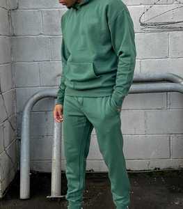 Dernier modèle de survêtement d'hiver pour hommes Survêtement décontracté uni à manches longues à vendre Logo et design personnalisés - Product Image 5