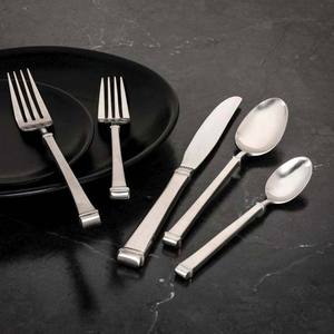 Juego de cubiertos plateados de acero inoxidable con mango de nuevo diseño de plata mate de acero inoxidable de lujo del fabricante - Product Image 5