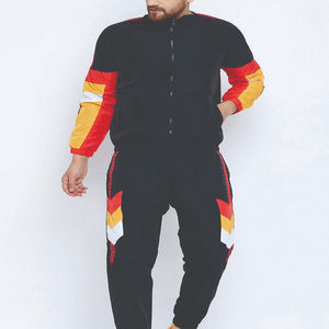 ชุดวอร์มแบบกำหนดเอง เสื้อแจ็คเก็ตกันลมขายส่ง 2025 ชุดลำลองขายดี ชุดวอร์มสตรีทแฟชั่นฤดูใบไม้ร่วง รับผลิตแบบ OEM - Product Image 3