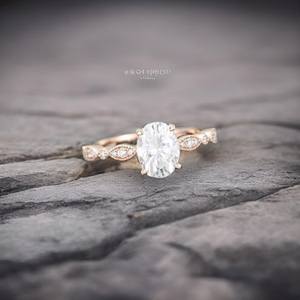 Bague de fiançailles en moissanite taille ovale plaquée or rose 14 carats 925, style unique vintage antique pour mariage - Product Image 5