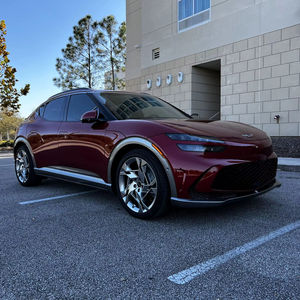 Auténtico cuidadosamente usado 2023 Gen e s es el rendimiento GV60 - Product Image 1