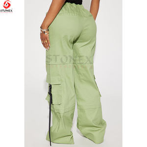 Pantalon Cargo taille mi-haute ceinture élastique poches utilitaires jambe large pantalon personnalisé pour femmes à prix réduit - Product Image 3