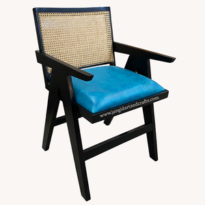 Chaise de salle à manger avec accoudoirs en rotin et bois massif, style Chandigarh, artisanat Jangid, modèle RONEWdc138, écologique et durable - Product Image 3
