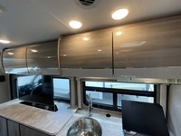 PROVEEDOR de Autocaravana Usada T h o r Motor Coach Ge mini AWD 23TE Clase B+ de Gasolina, Modelo 2023, en Venta