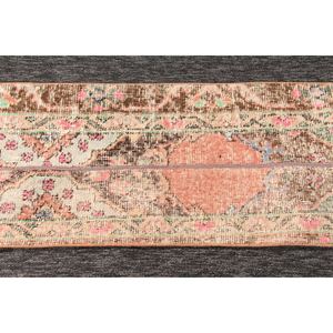 Alfombra pequeña vintage de 1.4x7.8 pies, marrón geométrica con elementos florales, alfombra turca - Product Image 5