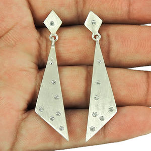 Boucles d'oreilles en argent sterling 925 avec zircon cubique blanc Look antique Bijoux bohèmes faits à la main Prix d'usine de gros Fournisseurs en vrac - Product Image 2