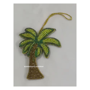 Adornos Navideños Colgantes Hechos a Mano con Diseño Increíble en Forma de Cocotero, Bordados con Hilo Dorado y Cuentas, para Decoración del Hogar - Product Image 1