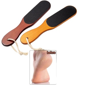 Lime à pied dissolvant de callosités talon manche en bois lime à pédicure lime à pied pour peau morte soins de beauté lime à pied dissolvant de callosités - Product Image 1