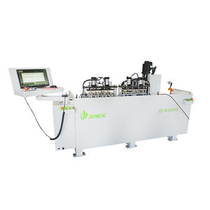 Máquina Fresadora/Taladradora/Chamferadora CNC de Tres Ejes JUNDE de Fácil Operación para el Procesamiento de Perfiles de Aluminio - Product Image 3