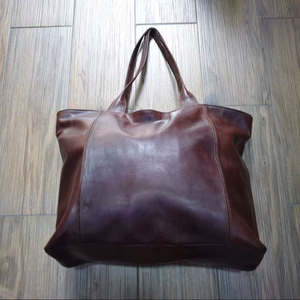 Mochila Práctica de Cuero Genuino Moroccan Soul Modelo 062 con Patrón de Letras MA Origin para Viaje - Product Image 1