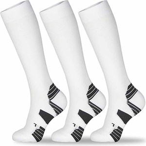Calcetines Deportivos de Punto con Características para Diabéticos y Absorción de Sudor para la Temporada de Otoño, Cargados por Dress Sports - Product Image 1