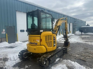 Mini-excavatrice Komatsu PC35MR-5 de 4 tonnes à prix avantageux, modèle 2022, avec moteur FPT de 26 kW - Product Image 5