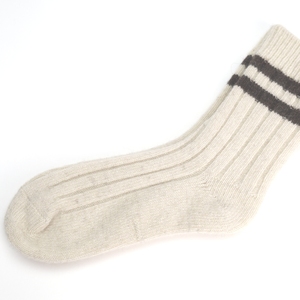 ถุงเท้าขนแกะมองโกเลียออร์แกนิกสำหรับ100% ถุงเท้าแบบสั่งทำไม่ก่อให้เกิดอาการแพ้นุ่มมากสำหรับฤดูหนาวสีขาวธรรมชาติ - Product Image 1