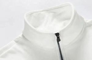 Sweat-shirts d'hiver pour hommes à demi-zip, design et logo personnalisés, coupe classique, pull-over avec poche, tissu polaire de haute qualité, fabriqué au Pakistan - Product Image 3