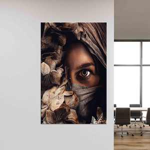 Impression sur toile élégante à motif floral : Art mural imprimé et plat, toile emballée - Product Image 1