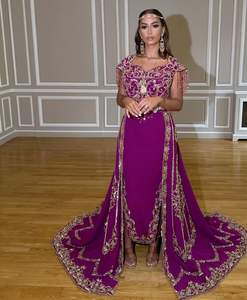 Belle-Designer Karakou Robe pour les Mariages 2024 Nouvelle Soie Superbe Orné Cristal Verre Perles Pierre Dabka Travail Dessiné À La Main - Product Image 1