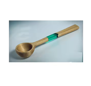 Cuchara de madera y resina de alta calidad, diseño de cuchara, manualidades de mango largo, juego de cuchara de resina verde, venta superior - Product Image 1