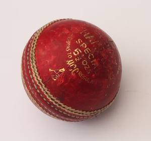 Balles de cricket en cuir véritable de couleur rose de bonne qualité pour la pratique de qualité A cousues à la main | fabricant officiel de balles dures senior - Product Image 1