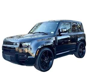 Defender 90 Diesel V8 AWD Noir 2024 d'occasion avec toit ouvrant, climatisation multizones, démarrage à distance, sièges en cuir, jantes alliage R17, conduite à gauche - Product Image 1