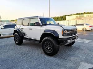 FORD BRONCO RAPTOR CABRIO 2023 D'OCCASION *5.0 V8*GT*LED*NAVI*LEDER*AUTO*GARANTIE 8 CYLINDRES ESSENCE 5 PLACES TRANSMISSION AUTOMATIQUE - Product Image 2