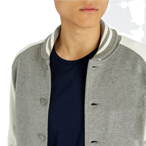 Veste de style universitaire avec logo personnalisé, option de logo sur le devant, faible MOQ, vêtements de mode d'extérieur pour hommes - Product Image 3