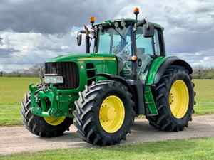Tractor John Deere 6130R 4X4 Usado en Venta / Tractor Multifuncional 130 con Aire Acondicionado y Cabina - Product Image 5