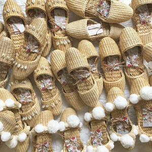 Sandalias de Playa de Hierba Marina Más Vendidas para Mujer, Sandalias Ecológicas de Verano para Mujer de Fábrica en Vietnam - Product Image 4