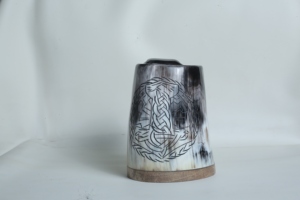 Jarra de cerveza de cuerno náutico hecha a mano de alta calidad, Animal Natural tallado para decoración de fiesta de Navidad, precio atractivo Mehak - Product Image 2