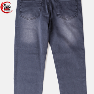 Denim elástico de cintura alta al mejor precio, estos pantalones de mezclilla elevarán cualquier atuendo y proporcionarán comodidad durante todo el día. - Product Image 6