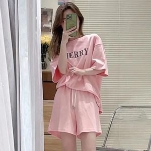 ชุดเสื้อยืดแขนสั้นคอกลมและกางเกงขาสั้นแฟชั่นฤดูร้อนสำหรับผู้หญิง สไตล์เรียบง่าย ทันสมัย ลำลอง ชุดเซ็ตสองชิ้น - Product Image 3