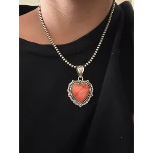 Pendentif en huître barbelée fait main du sud-ouest, en argent sterling, serti de pierres - Product Image 2