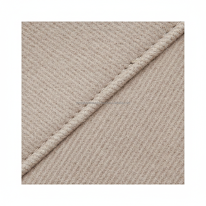 Manteau long en laine beige pour femme sur mesure, fabrication OEM et marque privée, vêtements d'hiver - Product Image 5