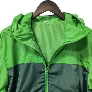 Chaqueta de Hombre con Capucha, Impermeable, Cortavientos, con Media Cremallera, Diseño de Parches, Personalizable con Logotipo OEM ODM - Product Image 4