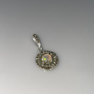 925 Sterling Silver Vintage Style Facettes Multi-Fire Gemstone Pendentif Diamant Naturel Opale Christian Religieux Motif À La Mode - Product Image 4