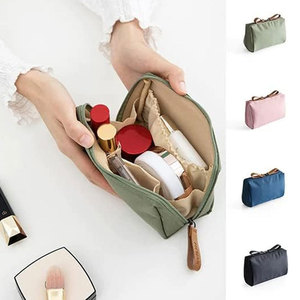 Bolsa de Aseo Ideal para Viajes con Diseño de Apertura Amplia y Fácil Acceso, Bolsa de Aseo con Múltiples Bolsillos para un Almacenamiento Organizado y Práctico - Product Image 2