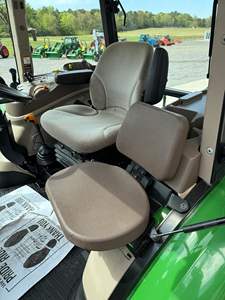 2022 para John para Deere 5100E 4x4 Tractor a pie para John para tractor Deere con componentes centrales Bomba de engranajes de rodamiento a la venta - Product Image 6