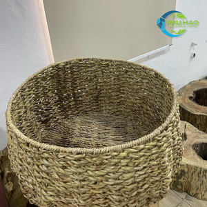 Panier de fleurs en osier vietnamien en rotin avec cadre en fer Durable et polyvalent pour les arbres à fleurs, la décoration intérieure et le jardin. - Product Image 6