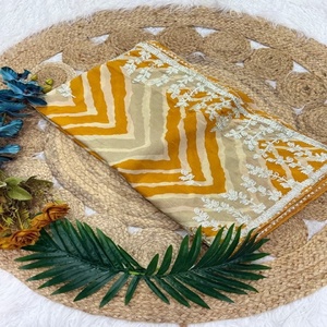 Sari de Seda Chinon con Diseño de Cinta, Proveedor y Exportador Mundial, Compra en Línea, Moda Femenina India - Product Image 1