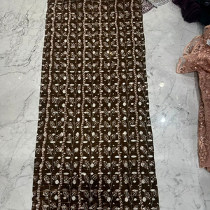 Exquisita Tela de Terciopelo Importada con Cuentas Hechas a Mano para Elegantes Lehengas de Novia, Vestidos de Novia y Colecciones de Alta Costura - Product Image 1