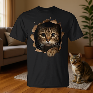 T-Shirt per Amanti dei Gatti con Orecchie di Gattino e Dettaglio in Tessuto Strappato, Articolo Promozionale per Chi è Innamorato dei Gattini - Product Image 3
