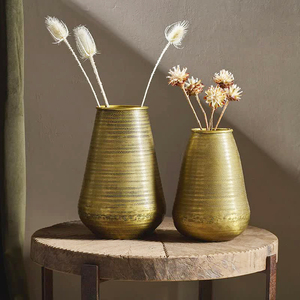 Juego de 2 Jarrones de Flores de Latón Antiguo para Decoración del Hogar, Metal de Alta Calidad, Hierro, Latón, Acabado Antiguo - Product Image 2