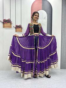 La plus vendue élégante mariée Lehenga Choli parfaite pour les mariages ou les fiançailles et les célébrations festives disponibles à bon prix - Product Image 4