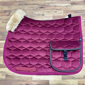 Tapis de selle tout usage TOUGH TACK en velours blanc, matelassage alvéolé, rembourrage en mousse 19 mm pour coussin et poche de rangement pour l'équitation - Product Image 6