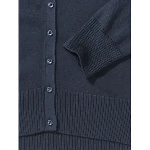 Cardigan en tricot à col en V pour femmes, polos promotionnels personnalisés - Product Image 3