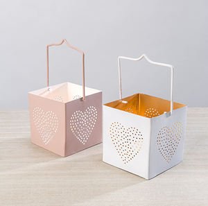 Candelabros votivos personalizados Vintage de lujo todos los metales cobre latón hierro vidrio forma de corazón nuevo diseño hogar decorativo y Mesa - Product Image 2