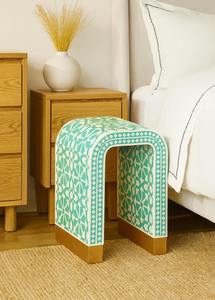 Elegante Mesa de Centro Hecha a Mano con Incrustaciones de Hueso Verde y Blanco con un Patrón Único Decorativo para el Estilo Interior - Product Image 6