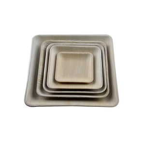 Ensemble d'assiettes jetables carrées biodégradables et économiques en feuilles de palmier de différentes tailles et formes pour le service de nourriture de mariage - Product Image 1