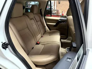 LAND ROVER LR2 BASE 2013 USADO, Volante a la Izquierda/Derecha - Product Image 2