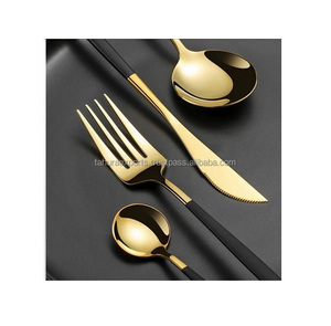 Ensemble de couverts en acier inoxydable et métal de qualité exportée avec cuillère, fourchette et couteau dans des couverts pour différentes occasions - Product Image 2